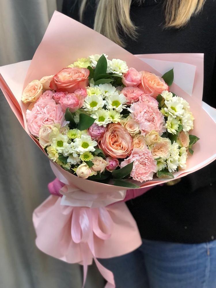 Букет цветов из: Гвоздики, Розы и Хризантемы в Архиповке