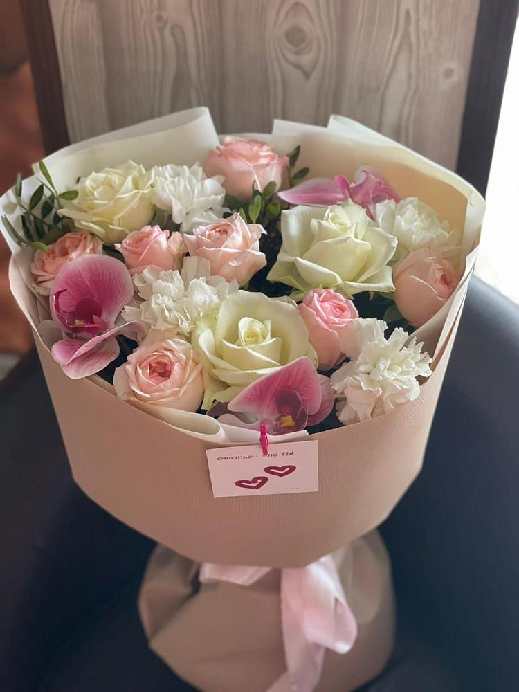 Букет цветов из: Орхидеи, Розы и Гвоздики в Архиповке