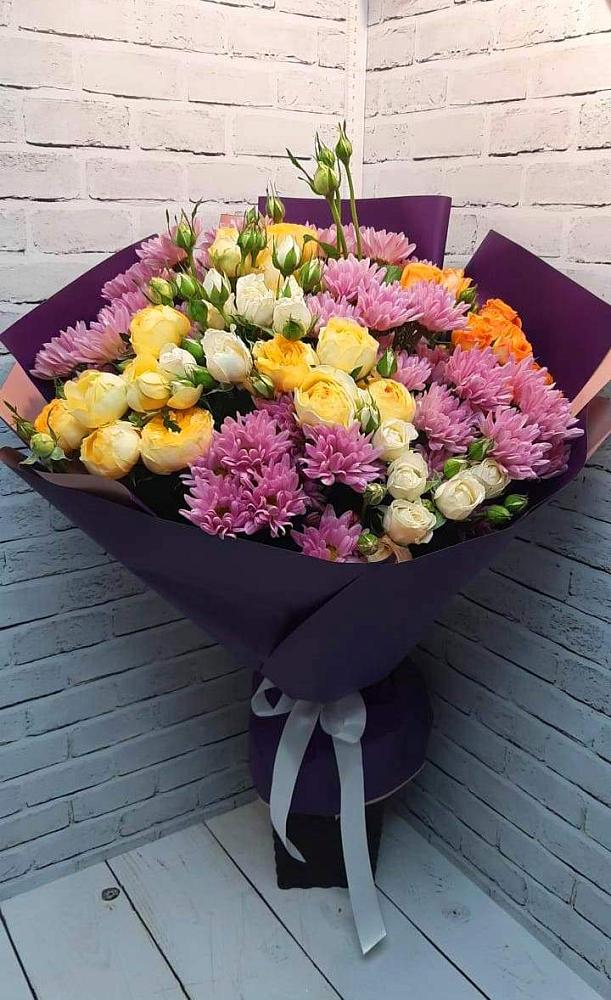 Букет цветов из: Хризантемы и Розы в Архиповке