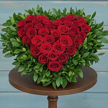 Цветочная композиция из Розы в виде сердца #REPLACE_PRED# Архиповке