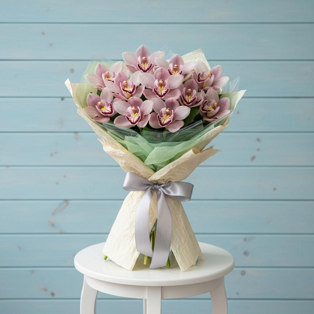 Букет цветов из: Орхидеи и Розы в Архиповке