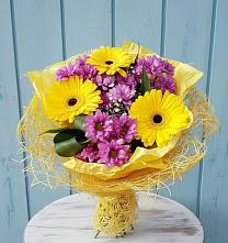 Букет цветов из:  Хризантемы и Герберы в Архиповке