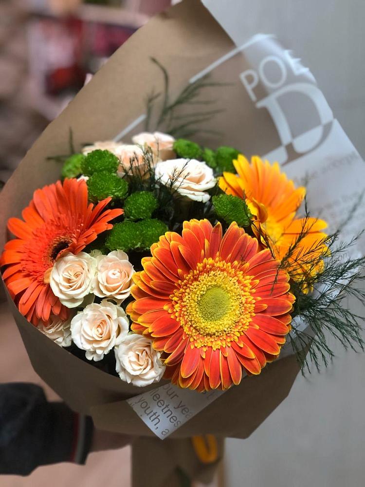Букет цветов из: Герберы, Хризантемы и Розы в Архиповке